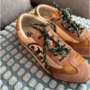 Tory Burch Pink and Tan Green laces. Retro sneakers. Womens size 6